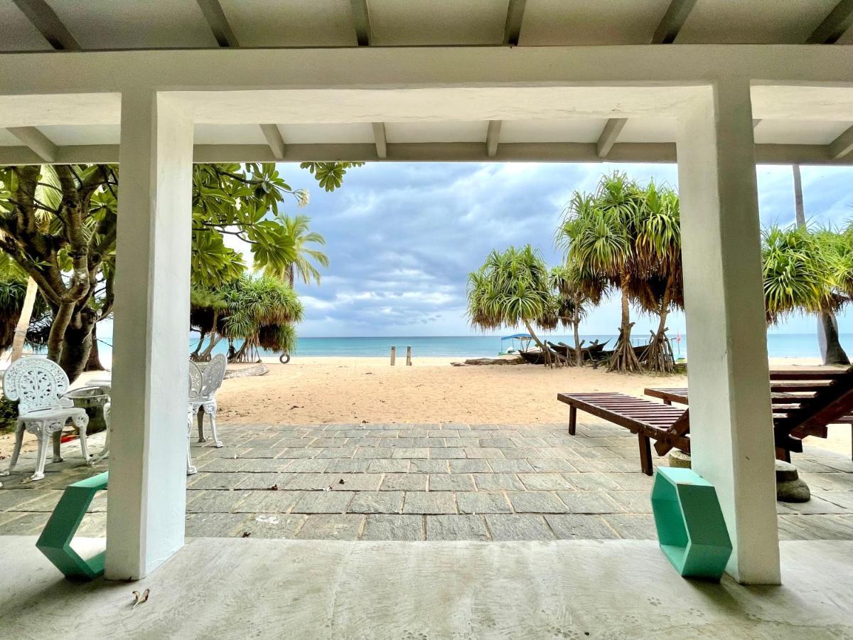 Moon Isle Beach Bungalow Нилавели Экстерьер фото